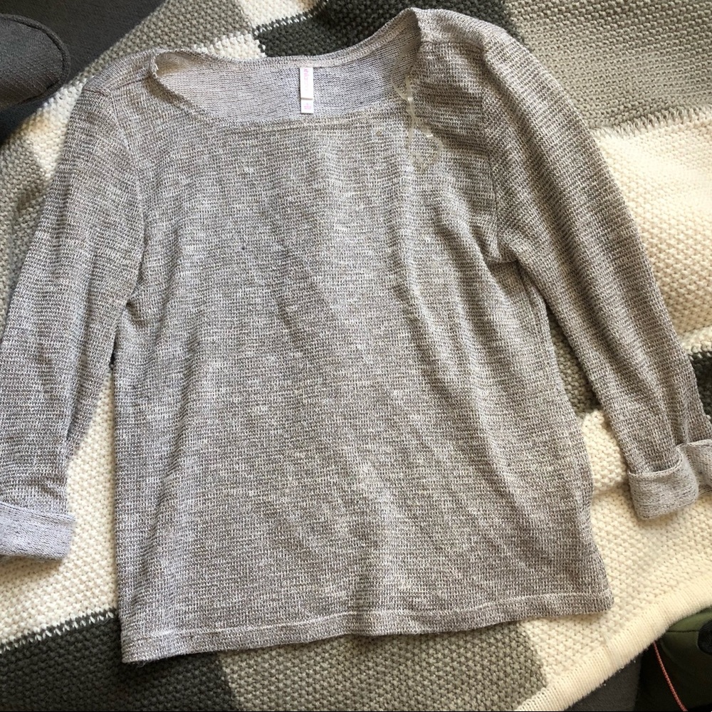 3/4 sleeve sweater